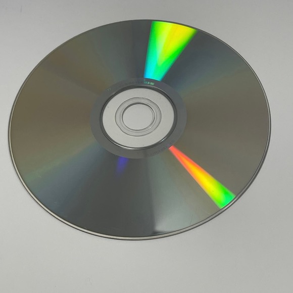 Arthur And The Invisibles The Game 27392SP PC DVD-ROM Atari w/Manual - Picture 3 of 8